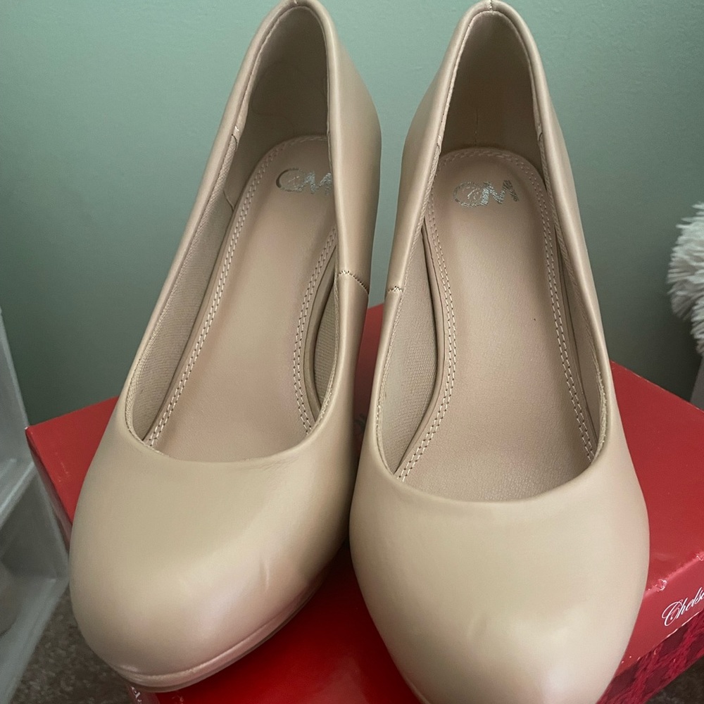 Cream Heels